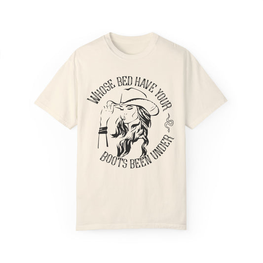 Whose bed have your boots been under?Retro Cowgirl Tee